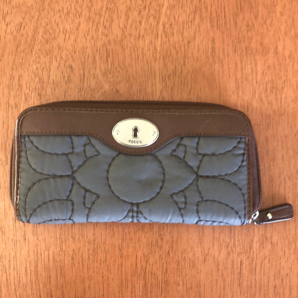Fossil Wallet